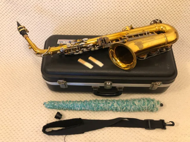 Conn 20M Alto Saxophone with mouthpiece, case and strap -Made in the USA