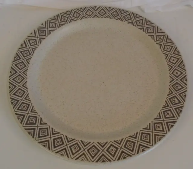 Vintage Purbeck Pottery 1 X Large 26 Cm Dinner Plate Brown Diamond Pattern