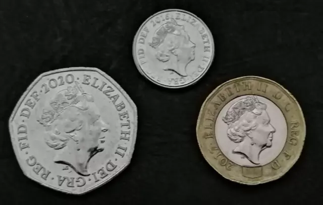 Great  Britain , Lot  Of  3 Coins  5-50-1  Pound