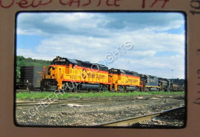 Original  '76 Kodachrome  Slide B&O Baltimore Ohio CS 4230 GP40-2 action   38N12