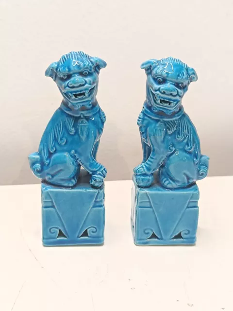Paire De Chiens De Foo En Porcelaine Bleu Turquoise Chine Art Asiatiques