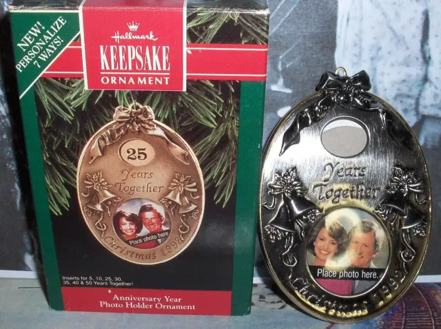 Anniversary Year`1992`Photo Holder-You Can Enjoy Displaying,Hallmark Ornament