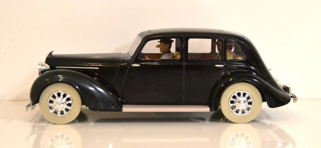 Tintin - Ensemble de 15 voitures 1:43 - En voiture Tintin