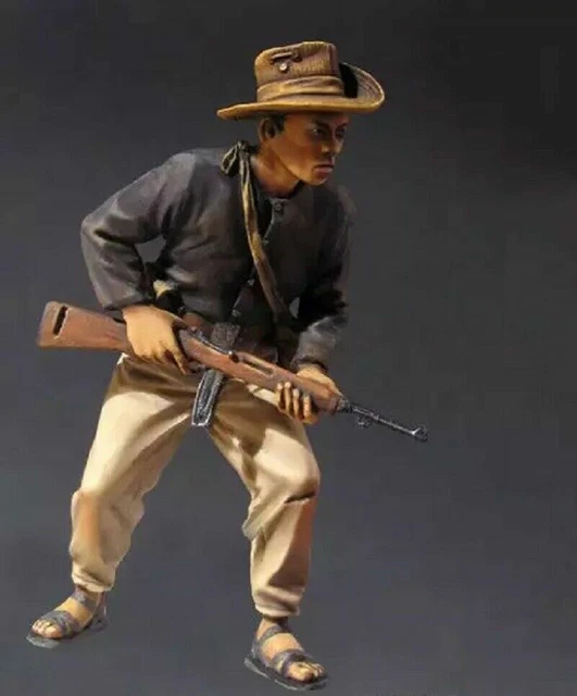 1/20 90mm Resin Model Kit US Army Soldiers Vietnam War Unpainted