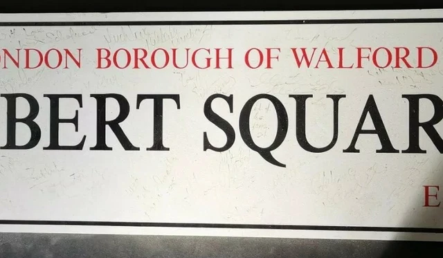 Eastenders autographs road sign plaque signed original peice collectors item 8