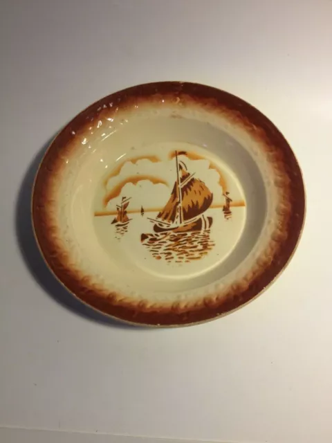 PLAT CREUX ANCIEN FAIENCE  Moulin des Loups  ST AMAND Modèle BATEAU 28cm