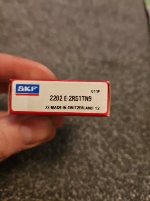 SKF 2202 E-2RS1TN9 Double Row Self Aligning Ball bearing Brand 15 x 35 x 14mm