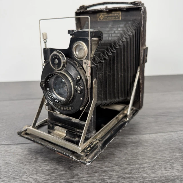 蛇腹カメラ Kamera-Werkstatten Dresden ドイツ 戦前 KAMERA WERKSTATTEN DRESDEN A-21 6x9 Plate Camera Patent Etui. With