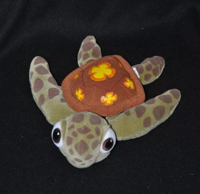 Peluche doudou tortue Squirt DISNEY PIXAR Nemo vert brun fleur 19 cm long TTBE