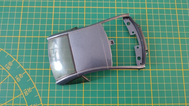 Capot Avant Miniature Peugeot 307 CC Solido 1/18 - Pièce Détachée D'occasion