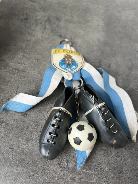 ancien fanion et deco chaussure football FC PORTO vintage