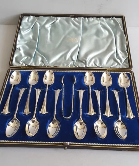 GOOD CASED SET 12  ANTIQUE TEA SPOONS  +  TONGS.   207gms.   SHEFF. 1902.