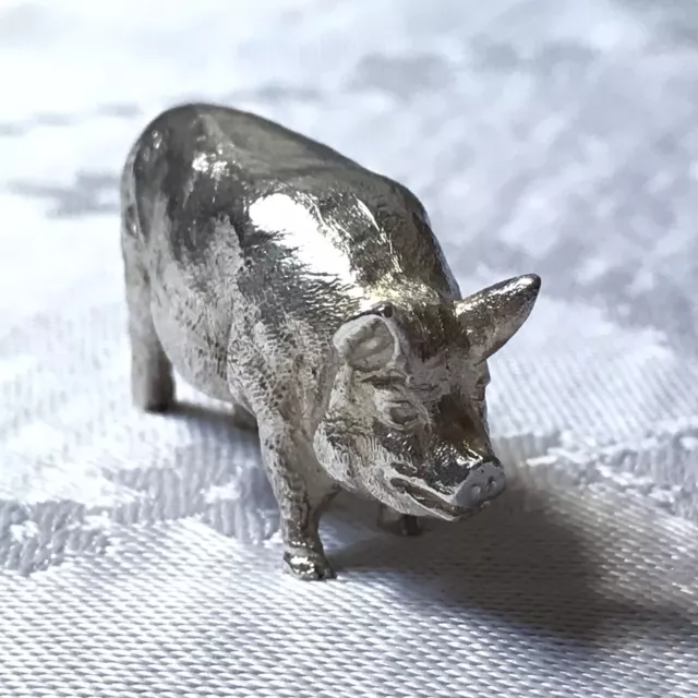 1988 Solid Silver Miniature Pig Figure by SJ & JM, London 28.42g