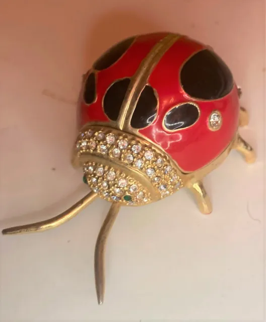 Vtg Ford  Enamel Bejeweled Ladybug Red & Black Trinket Box Magnetic Closure  3"L