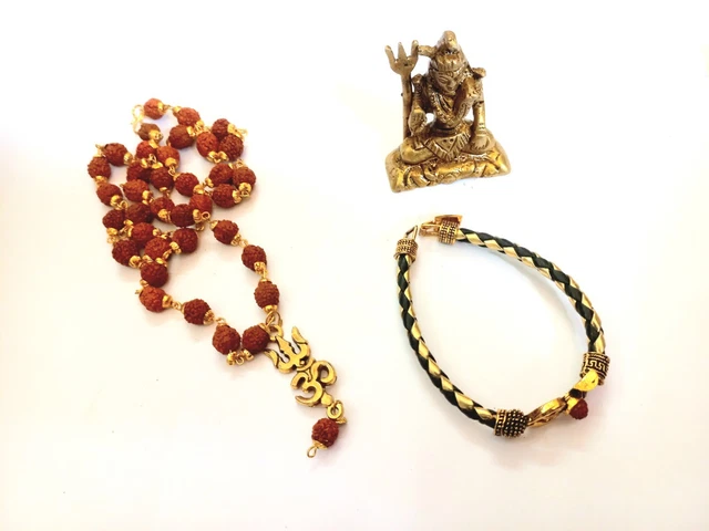 Pendentif (locket) Lord Shiva Trishul Damru Avec Mala Rudraksha - Bijou Spirituel Navratri