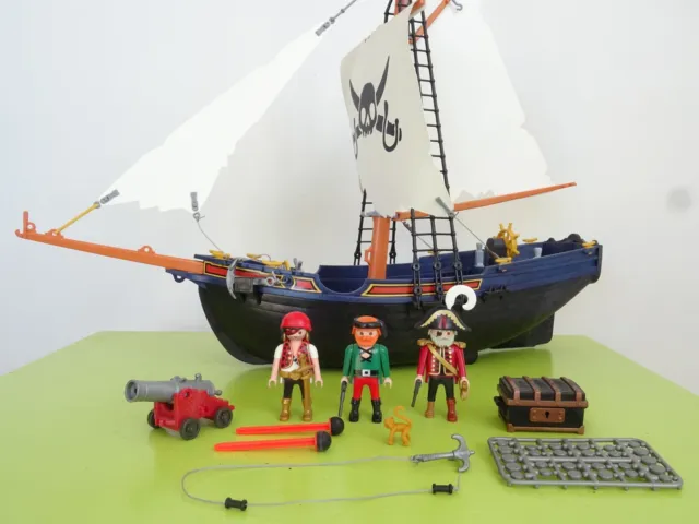 Playmobil - 4806 - Figurine - Bateau des Pirates Fantômes : : Jeux  et Jouets
