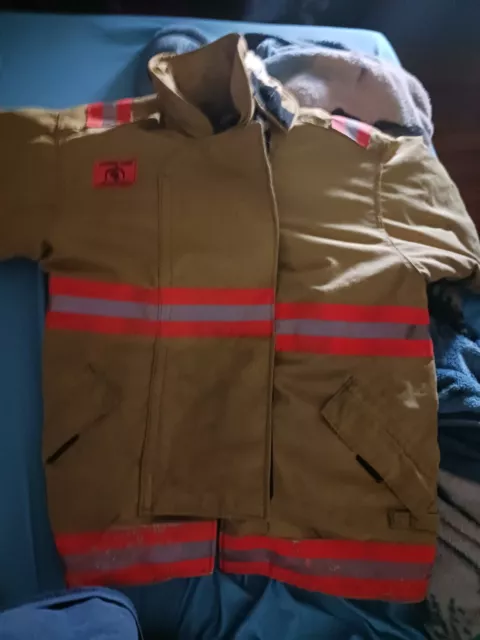 firefighter turnout jacket