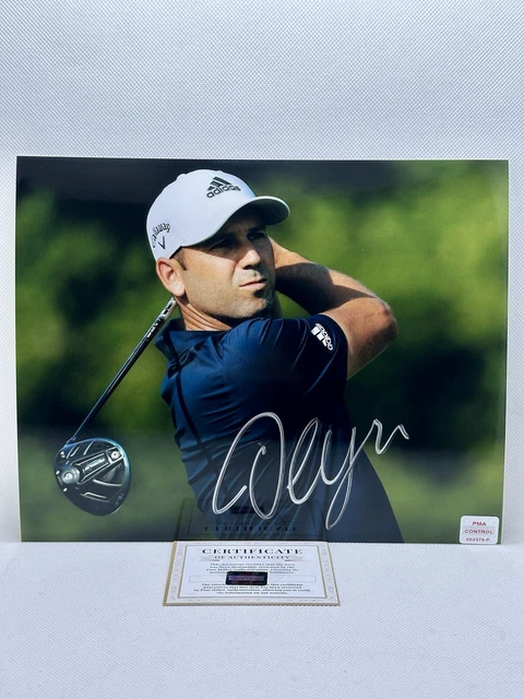 Photo Dédicacée Sergio Checo Perez F1 – Topps 20x25cm – Avec Certificat COA