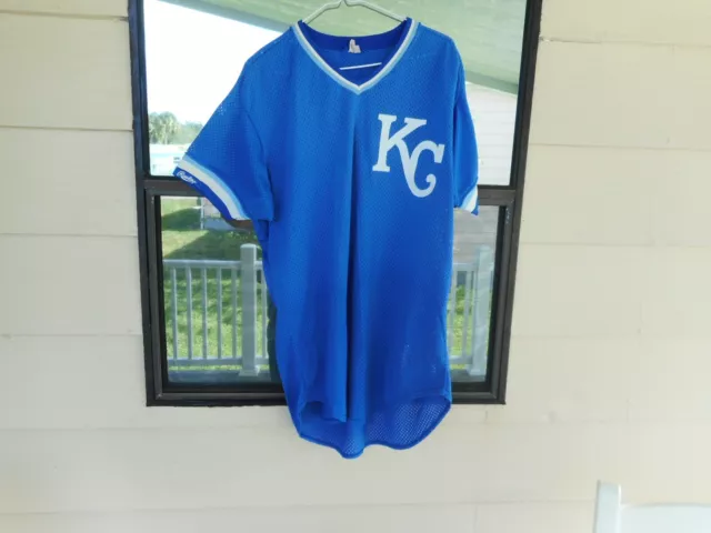 Lot Detail - 1982 Keith Hernandez St. Louis Cardinals Game-Used & Autographed Road Jersey (JSA • Championship Season • Ken Boyer Memorial Armband)