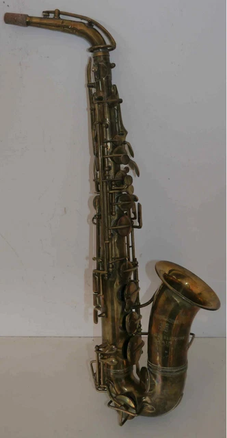 Ancien instrument à vent « R. Siour & L. Beaugnier Paris » à restaurer Ancien instrument à vent « R. Siour & L. Beaugnier Paris » à restaurer