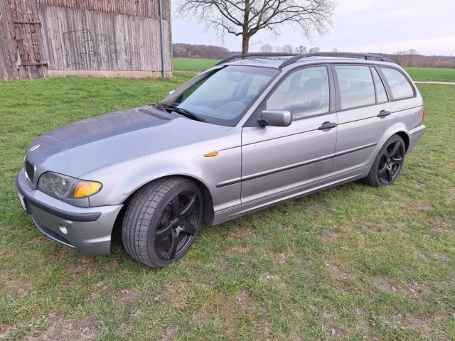 BMW E46 320D TOURING, EZ 2005, TÜV, LEDER KLIMA AHK, 8x REIFEN