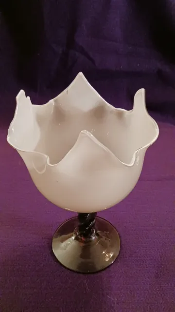 Handkerchief Art Glass Vase  Mauve/Lavender 9" Hand Blown 2