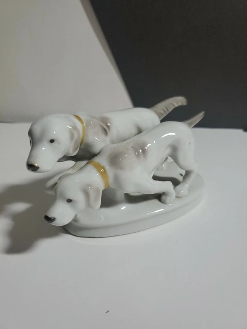 Vintage Porcelain Hunting Dogs Figurine White With Gold Accents Made In Japan