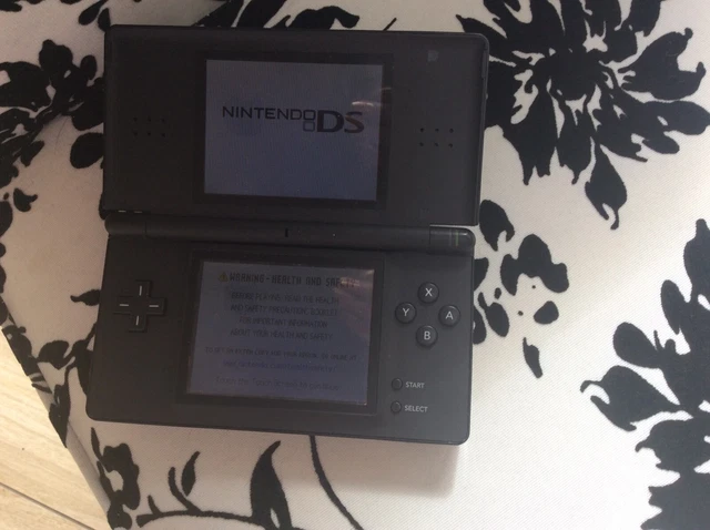 Nintendo DS Lite - Black / Model No: USG-001 NO CHARGER 2 games PLEASE READ