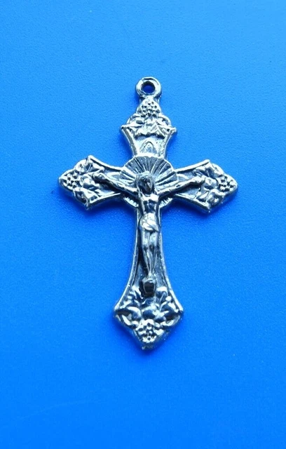Croix Murale En Fonte Vieillie - Décoration Vintage Rouille Marron - 37,8x24,4cm - Idéale Pour Décoration Ferme Ou Intérieur Rustique