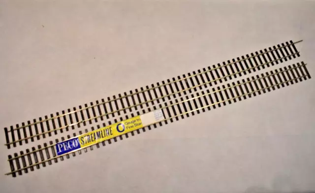 Peco Streamline O Gauge Sl 700 Fb Code 143  2 Rails 91 Cm 0