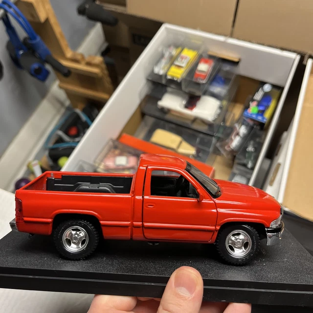 マイスト　Dodge Ram Pickup1995 マイスト Dodge Ram Pickup1995