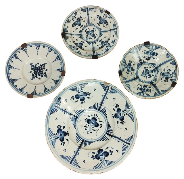 Lot de 4 assiettes motifs faune et flore de la marque Limoges, France