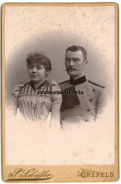 Orig. KABINETT Foto Portrait Offizier mit Frau in KREFELD Crefeld