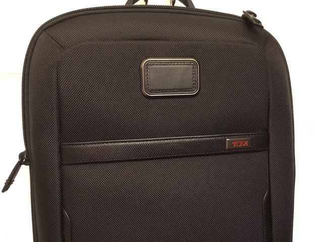 Tumi Alpha 3 Compact Sling  Shepherd Deluxe Briefpack - Crossbag NWT 3