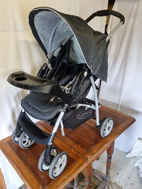 Modelo Graco: 1814802 silla plegable dirección y ruedas de freno traseras bloqueables