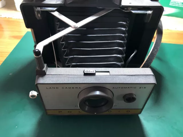 Camara polaroid Land camera automatic 215, con manual