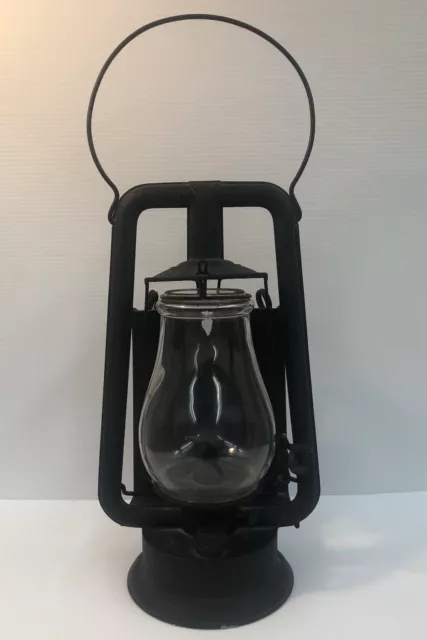 Rayo No. 0 Hot Blast Kerosene Lantern Lamp With Glass Shade Antique