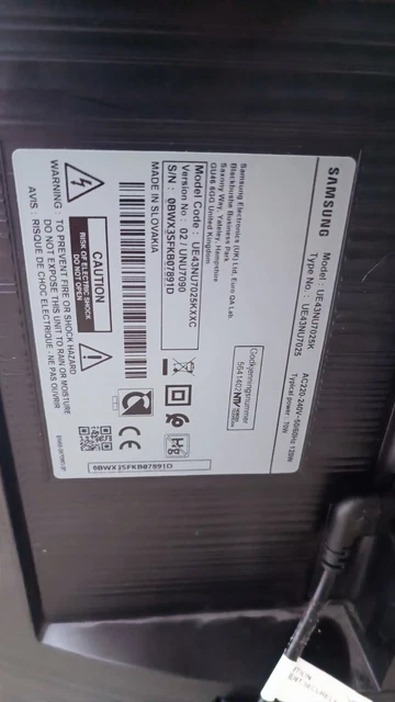 Pièce ou Entière , TV Samsung UE43NU7025 2