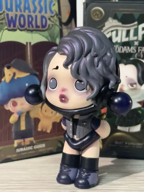 POP MART x SKULLPANDA The Addams Family Parker Mini Figure Art Toy Gift
