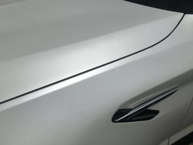 Peinture carrosserie: 2 x 0,5L base à vernir BMW FROZEN BRILLIANT WHITE W93 MAT