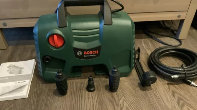 Bosch EasyAquatak 120 1500W Hochdruckreiniger Set