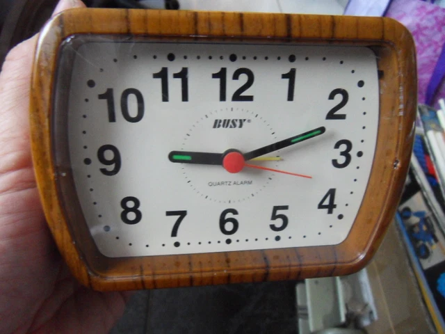 ANCIEN R VEIL PENDULE Vintage alarm clock 70 s BUSY style bois EUR