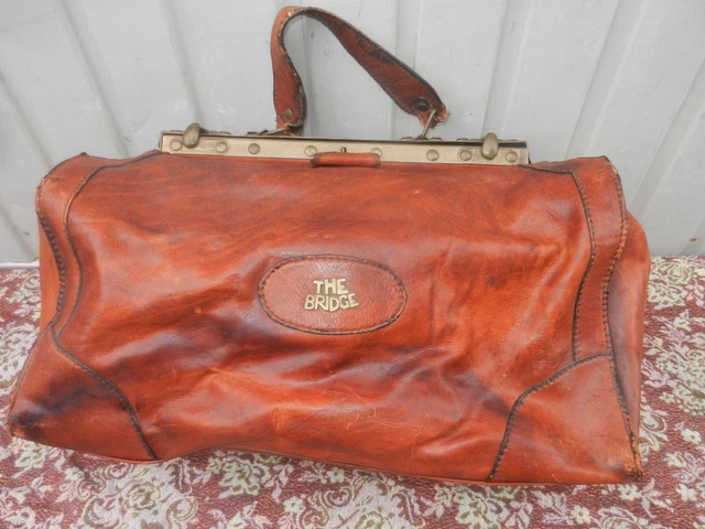 Arzttasche-Koffer-Ledertasche mit Messing-defekt-Sammlung-Antik-Alt-Rares-Selten