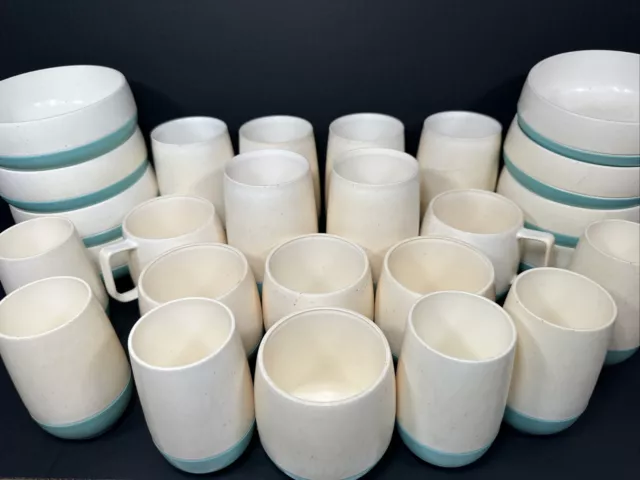 Vintage Vacron Bopp-Decker Insulated Vacuum Plastic U.S.A-8 Bowls 16 Cups 2 Mugs Vintage Vacron Bopp-Decker Insulated Vacuum Plastic U.S.A-8 Bowls 16 Cups 2 Mugs