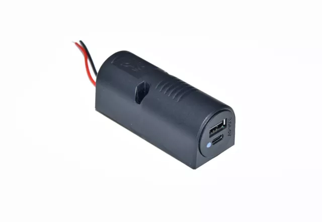 USB A+C Ladegerät 12V-24V-3,6A Aufbau Powerdose für KFZ, Caravan usw.