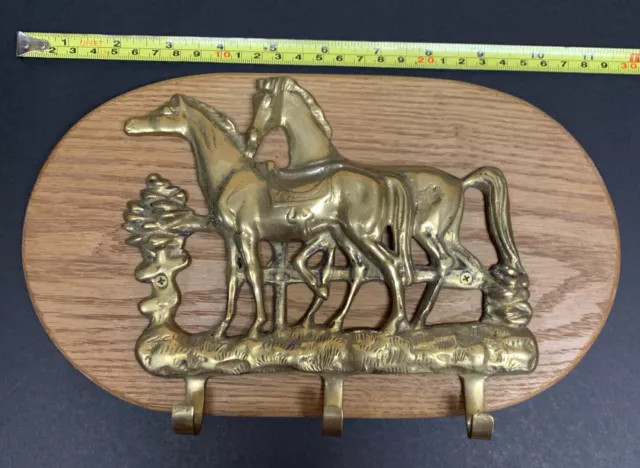 Solid Brass 3 Horse Hooks on Oak Wood Base Hat/Coat Rack Holder Wall Mount.