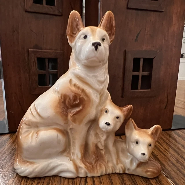 Porcelain Dog Family Mom German Shepherd and 2 Puppies Japan