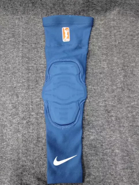 NWT- Nike Pro Women WNBA Basketball Compression Knee Pad S: XS/S