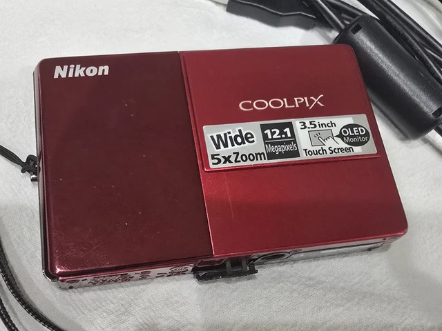 【完動品】NIKON coolpix S70 レッド Nikon COOLPIX S70 12.1MP Digital Camera - Black for sale