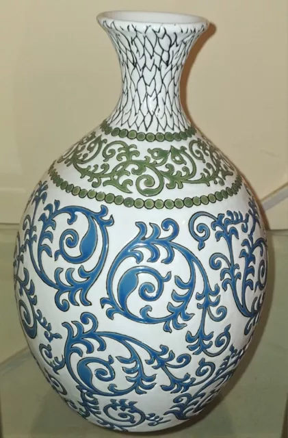 Beautiful Vintage Hand painted Blue and green and white Vase 3